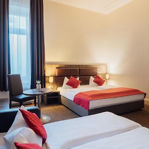 Familien-Zimmer